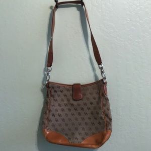 Dooney & Bourke Handbag